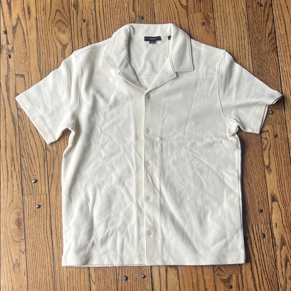 Vince Men's Cream Short Sleeve Shirt
